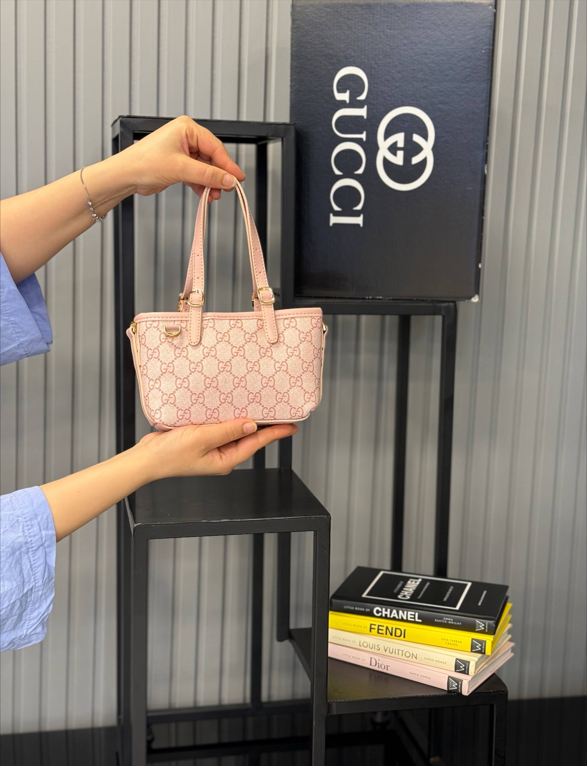 Gucci El Çantası